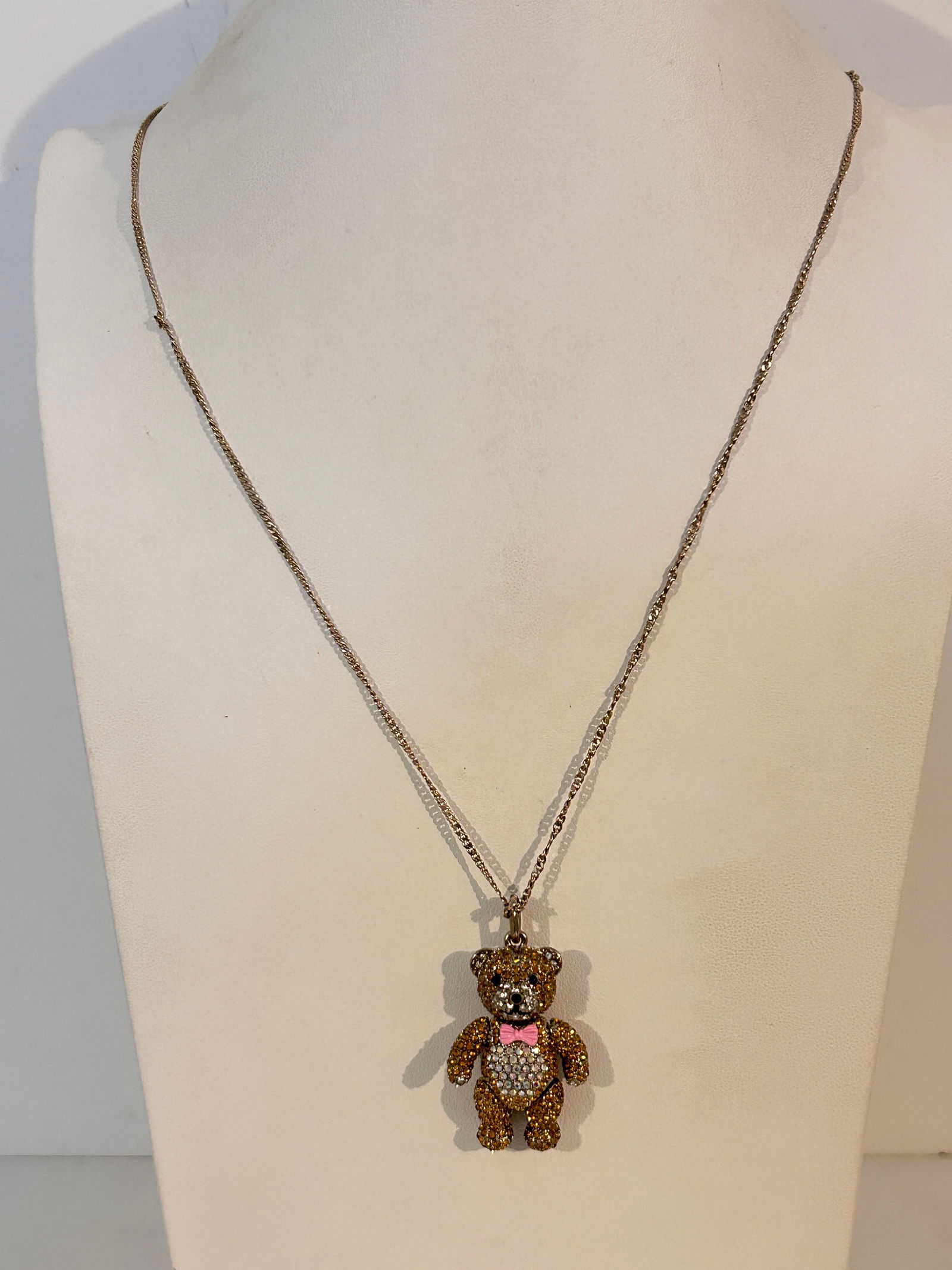 Vintage Betsey Johnson Pink Crystal Teddy Bear pendant Necklace Sz 28" (1 of 6)