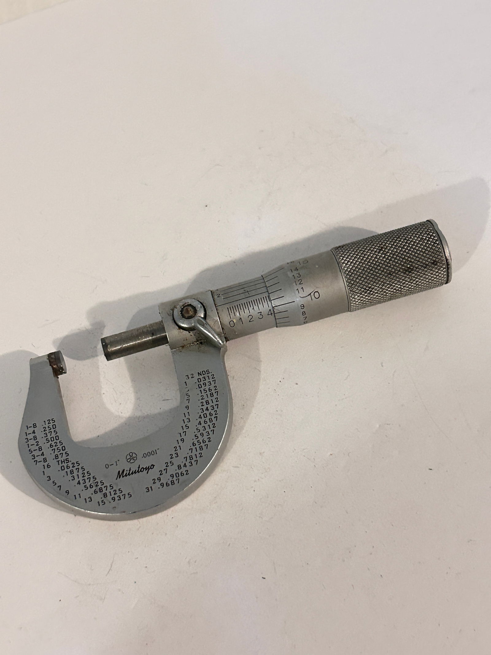 Vintage Mitutoyo 0-1 inch Micrometer (1 of 3)