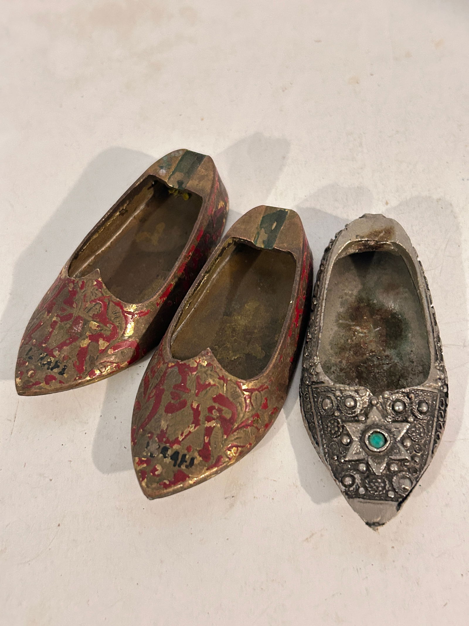 3 Vintage Brass Shoe Ashtray Small 3.5" Made In India (1 of 4)