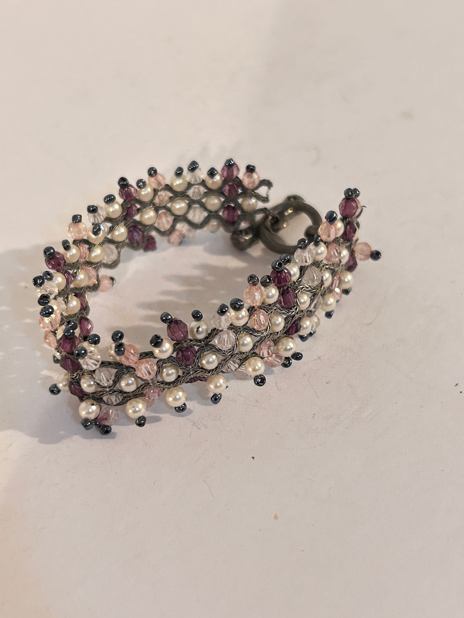 Vintage Beaded Bracelet 7" (1 of 3)