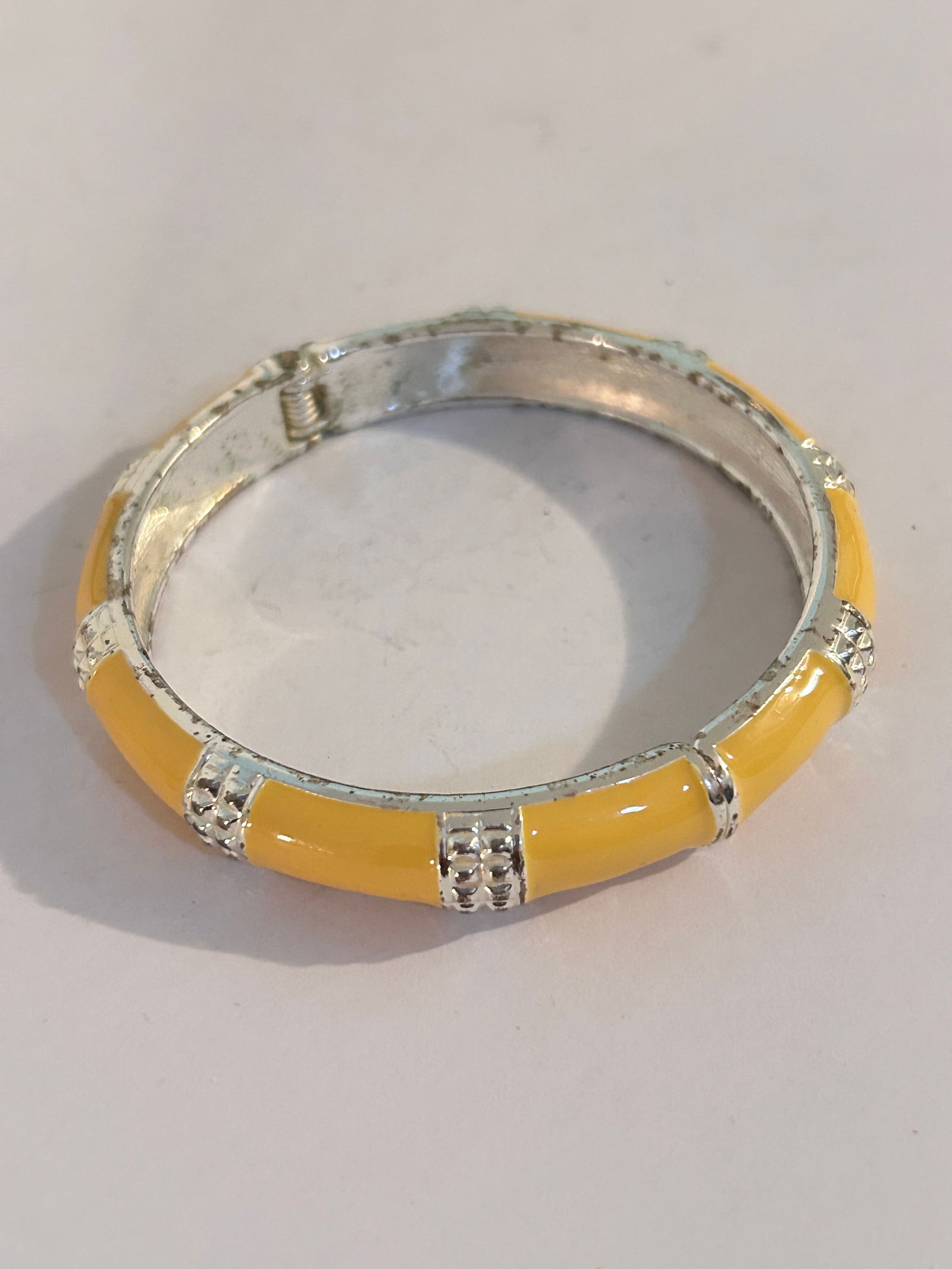 Vintage Yellow Enamel hinged Bracelet 7" (1 of 3)
