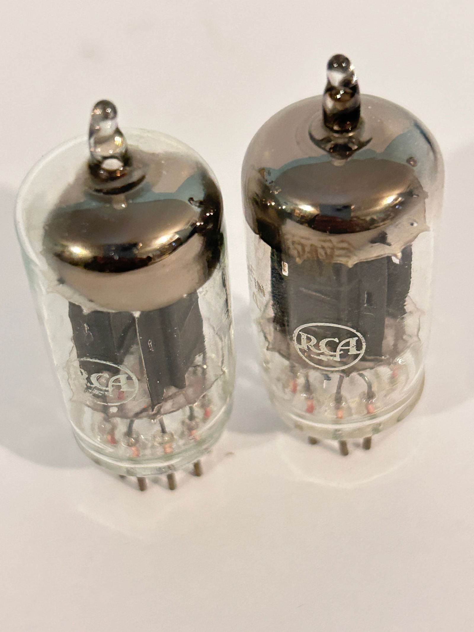 2 Vintage Vacuum Tubes RCA 12ax7 (1 of 4)