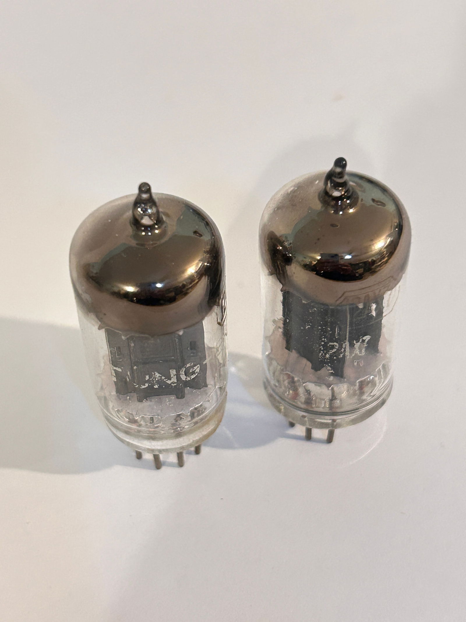 2 Vintage Vacuum Tubes Tung-Sol 12AX7 (1 of 4)