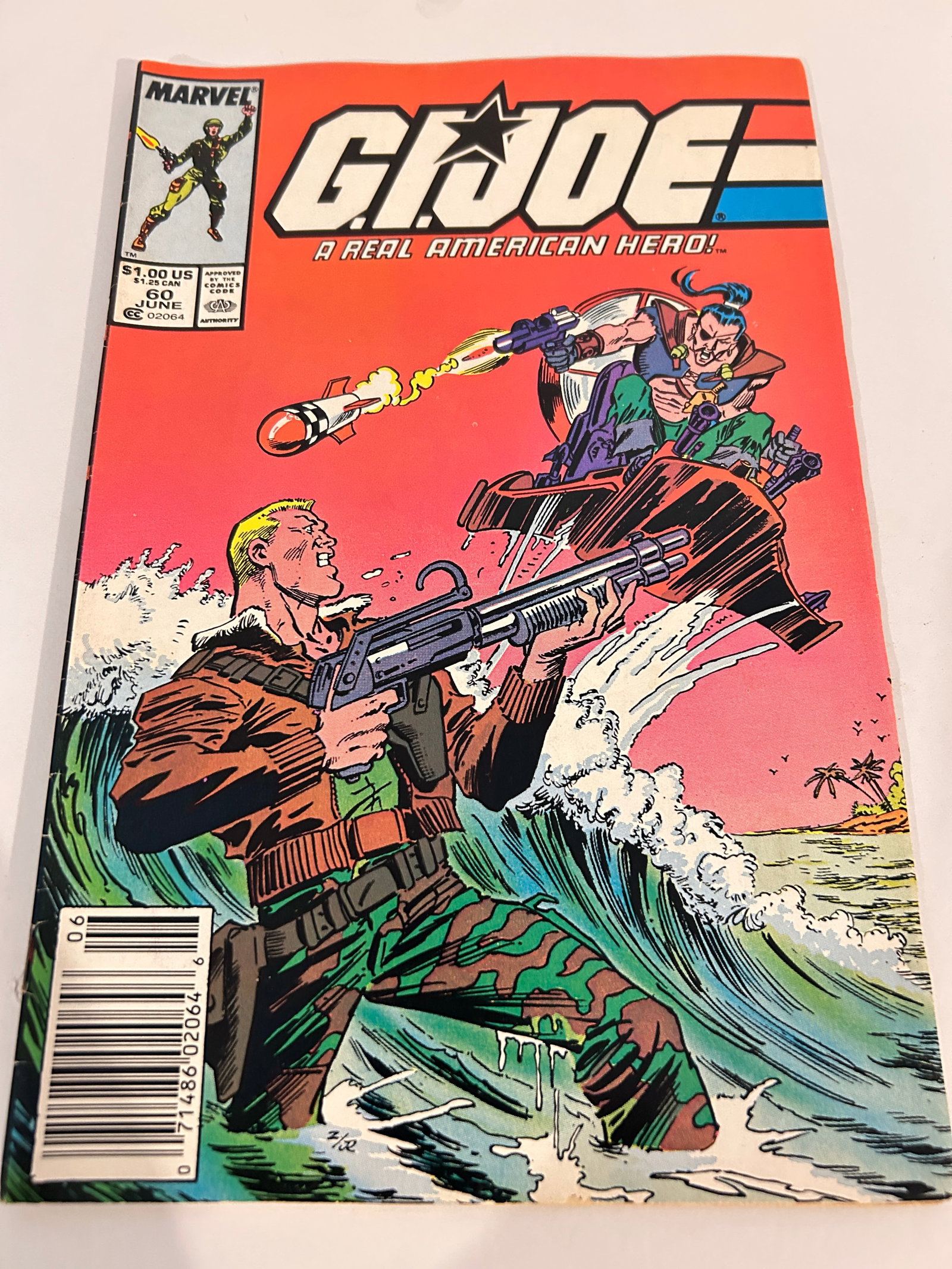 Vintage Comic Book G.I.JOE # 60: Vintage Comic Book G.I.JOE # 60 Please view all photos as they are part of the description and condition of this Item, Feel free to contact me with questions or picture requests! Used Item AS IS