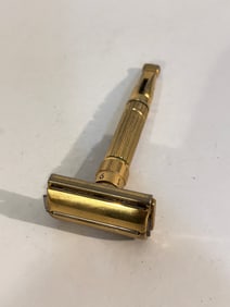 Vintage ‘58 Gillette D-1 Toggle Handle Safety Razor Adjust 1-9 Dial Red Dot Nice!!!