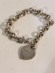 Tiffany & Co. Sterling Silver Heart Tag Chain Link Bracelet 7.5" Please Return to Tiffany & Co.