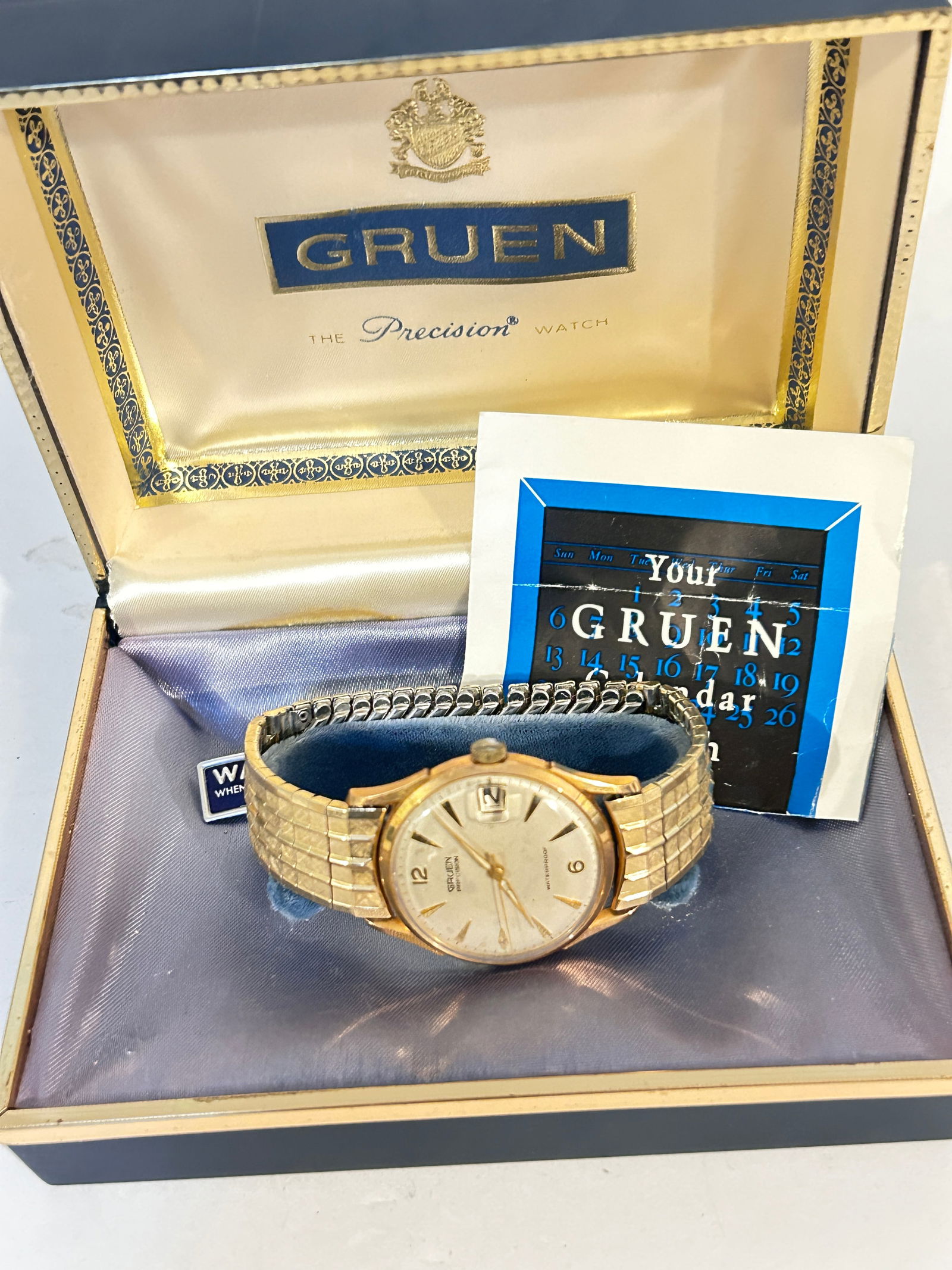 Working Vintage 1950s Gruen Precision Men's Manual Wind working Watch in box (1 of 9)