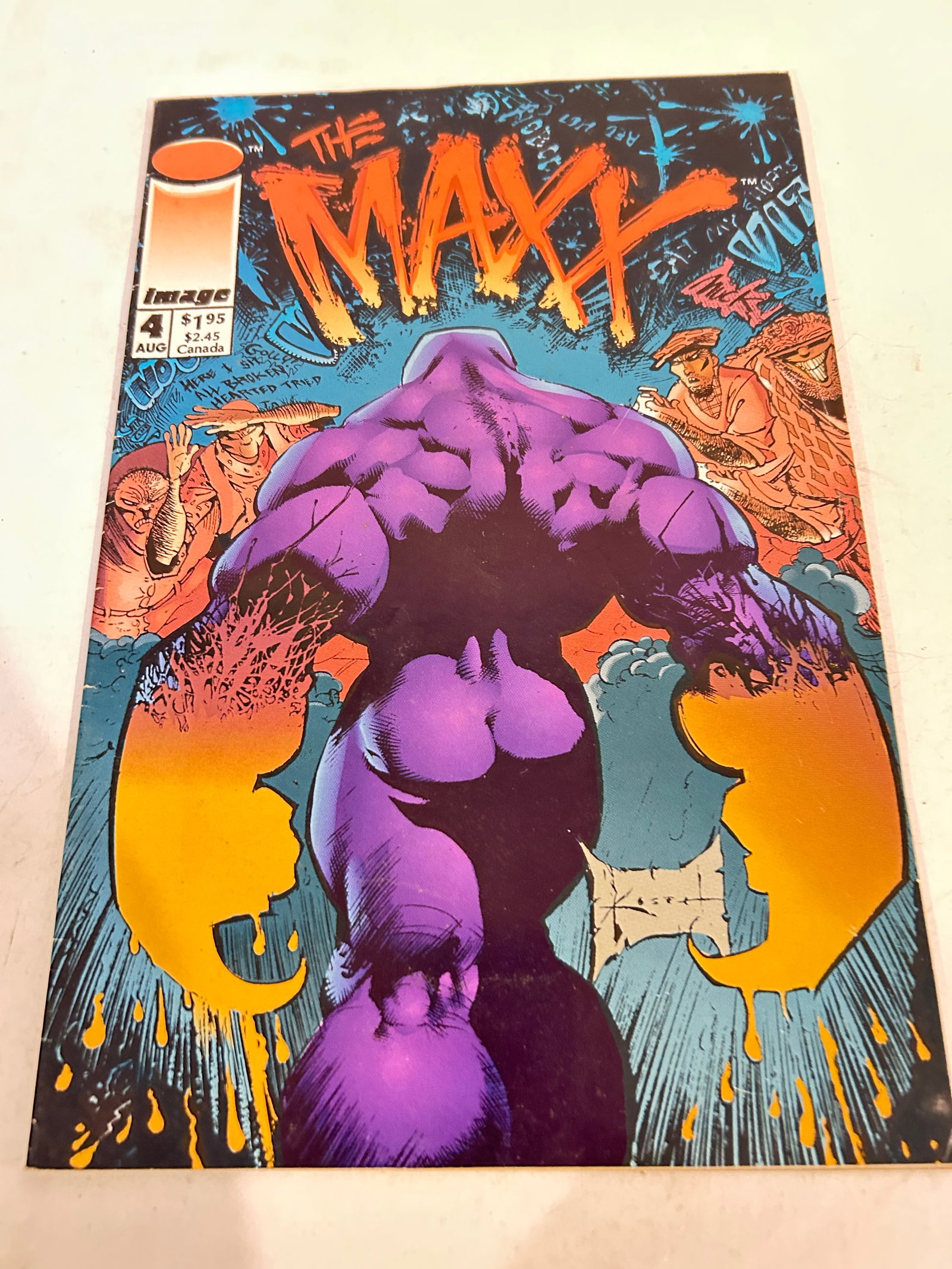 Vintage Comic Book The MAX # 4: Vintage Comic Book The MAX # 4 Please view all photos as they are part of the description and condition of this Item, Feel free to contact me with questions or picture requests! Used Item AS IS