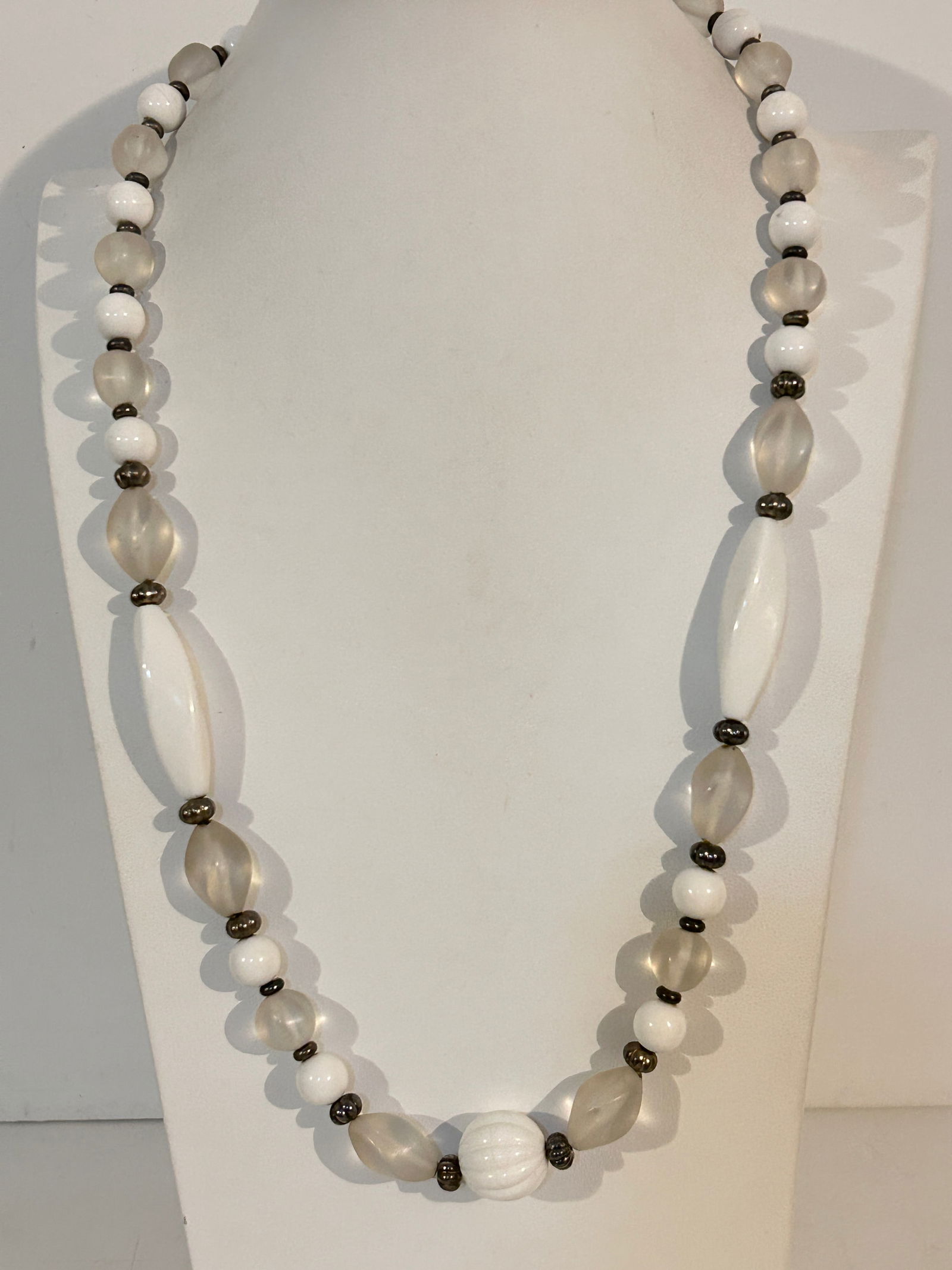 Vintage White & Clear bead Necklace 27" (1 of 4)