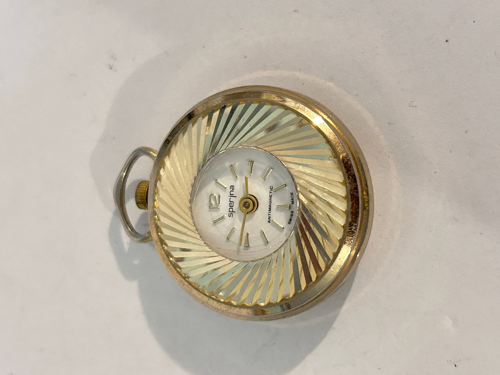 Vintage Sperina Watch Pendant not working: Vintage Sperina Watch Pendant not working Please view all photos as they are part of the description and condition of this Item, Feel free to contact me with questions or picture requests! Used Item A