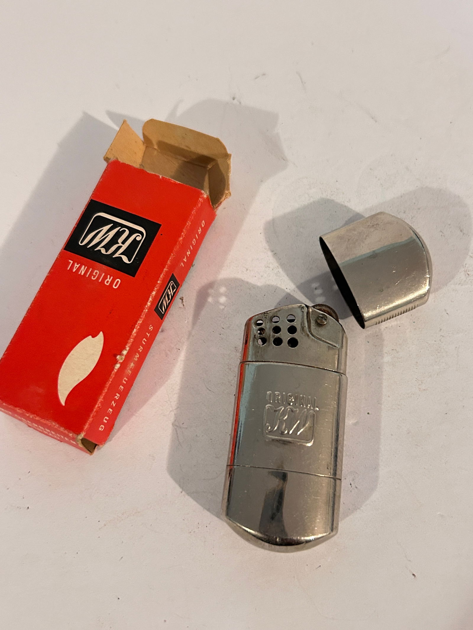 Rare German Wehrmacht WWII WW2 Gasoline Lighter Original KW (1 of 5)