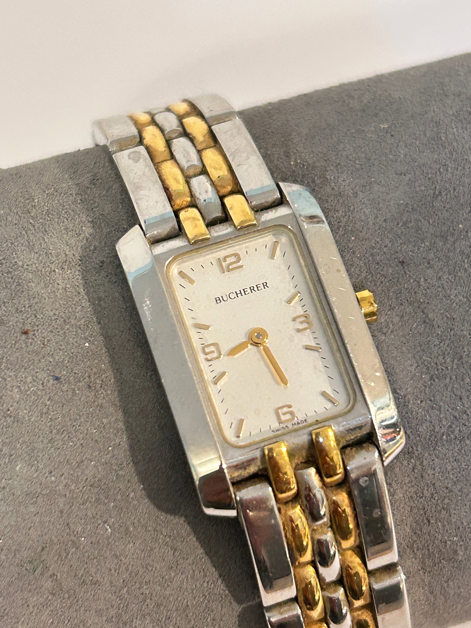 Vintage Bucherer Women’s Tank Watch 20mm Silver Gold Two Tone working: Vintage Bucherer Women’s Tank Watch 20mm Silver Gold Two Tone working Please view all photos as they are part of the description and condition of this Item, Feel free to contact me with questions or