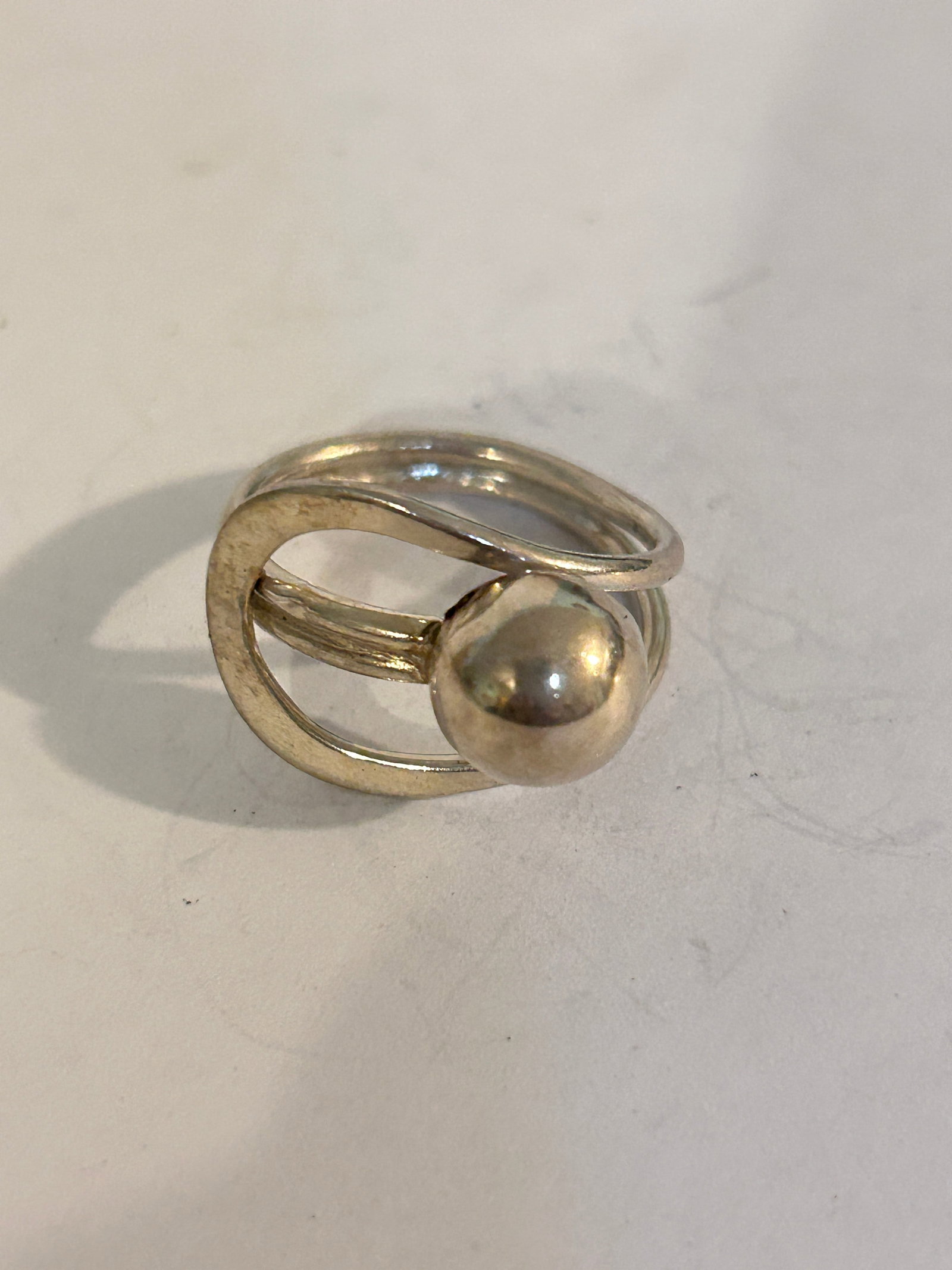 Vintage Sterling Silver Modernist Belt buckle Ring Sz 8: Vintage Sterling Silver Modernist Belt buckle Ring Sz 8 Please view all photos as they are part of the description and condition of this Item, Feel free to contact me with questions or picture request