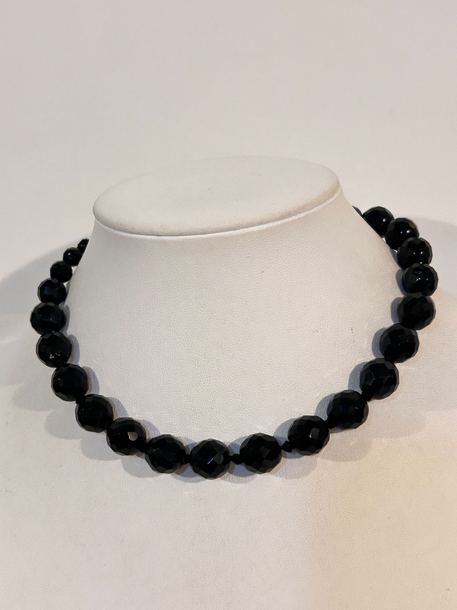 Vintage Black Glass Germany bead Necklace Sz 15": Vintage Black Glass Germany bead Necklace Sz 15" Please view all photos as they are part of the description and condition of this Item, Feel free to contact me with questions or picture requests! Used
