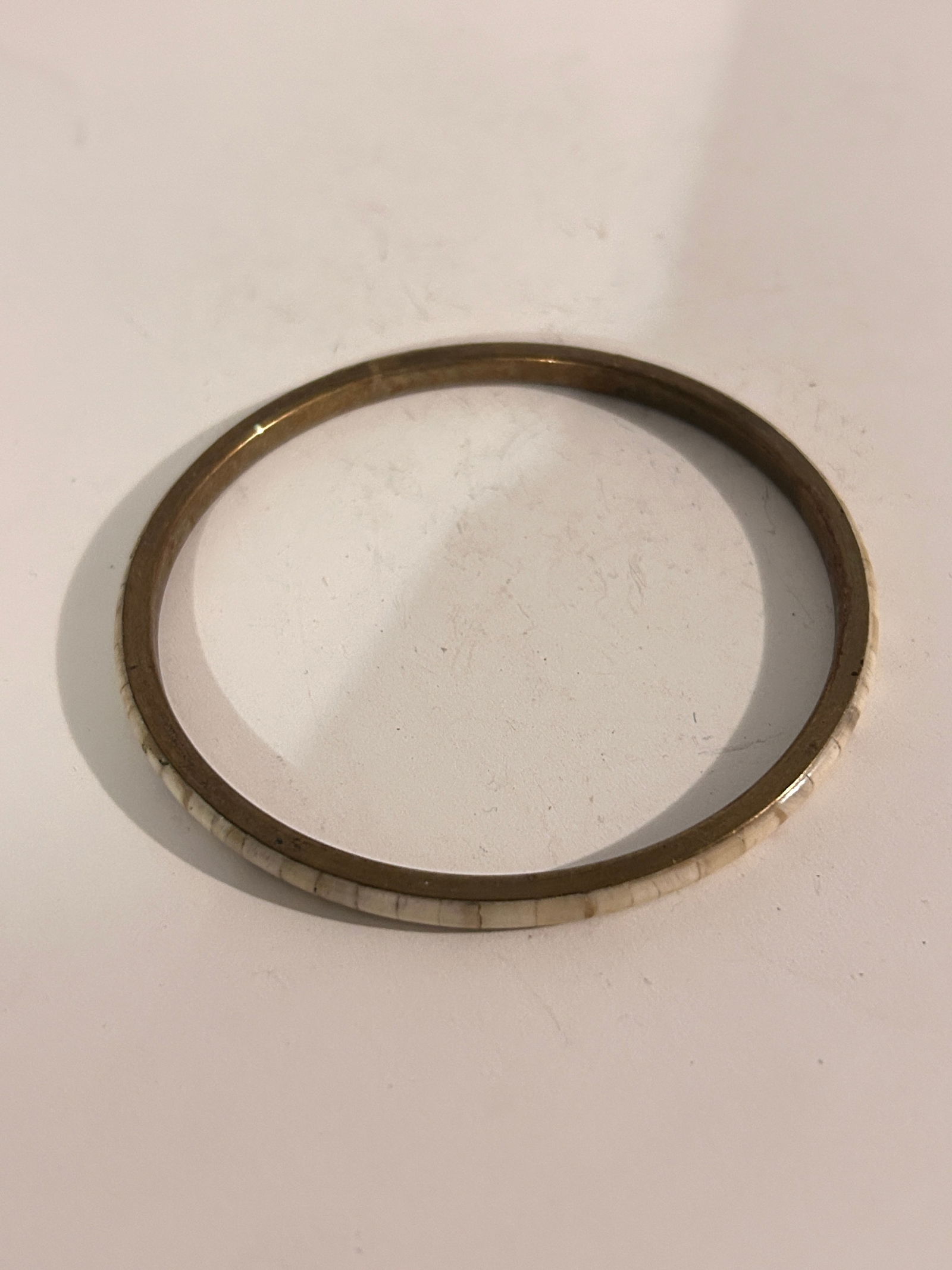 Vintage Bone Brass bangle Bracelet 7": Vintage Bone Brass bangle Bracelet 7" Please view all photos as they are part of the description and condition of this Item, Feel free to contact me with questions or picture requests! Used Item AS IS