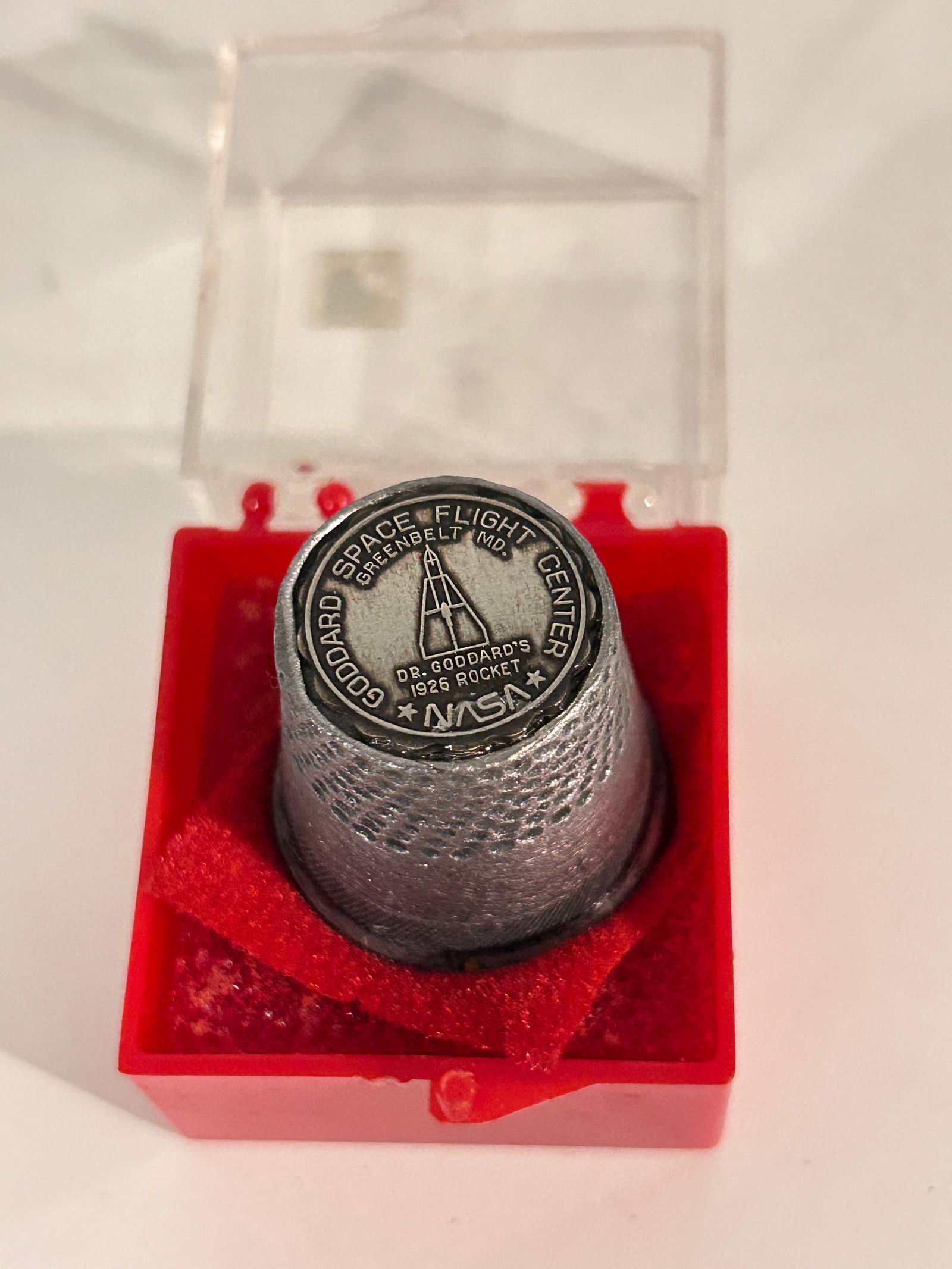 Vintage Pewter Goddard Space Flight Center 1926 Thimble (1 of 3)