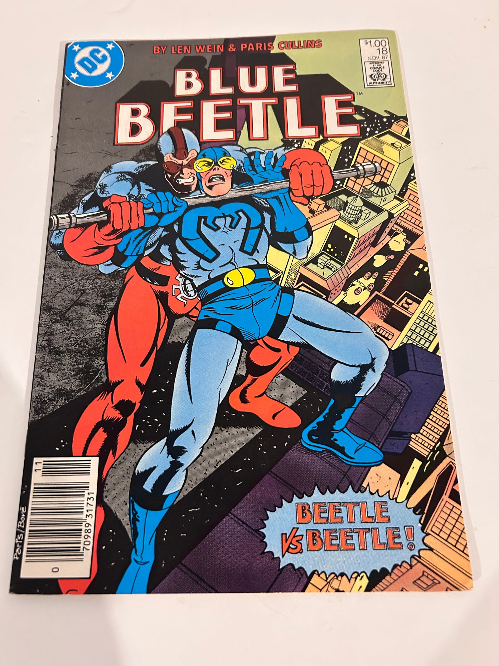 Vintage Comic Book Blue Beetle # 18 (1 of 2)
