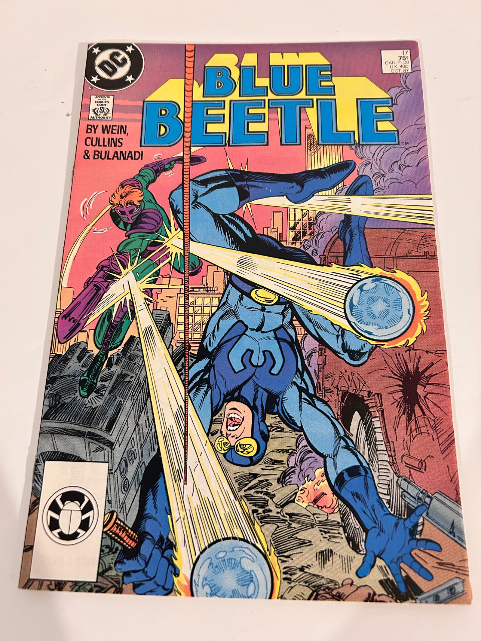 Vintage Comic Book Blue Beetle # 17 (1 of 2)