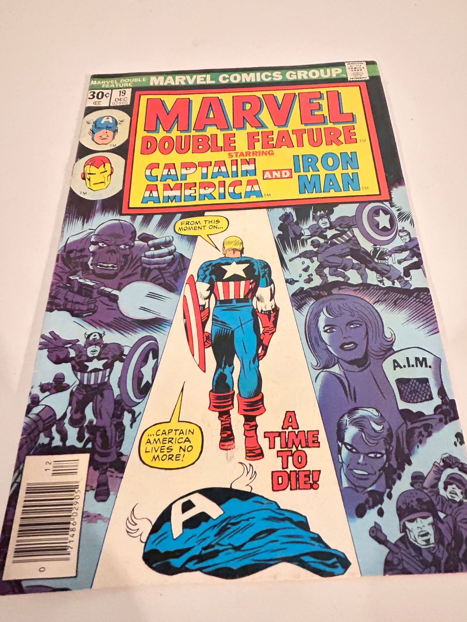 Vintage Comic Book Marvel Double Feature # 19 (1 of 2)