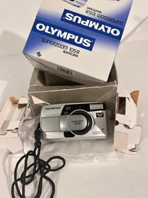 Olympus SuperZoom 105 R Point & Shoot 35mm Camera New