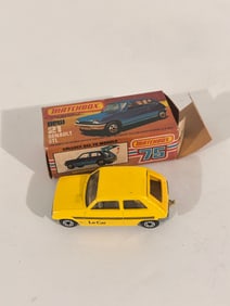 Vintage Matchbox Car 21 Renault 5TL