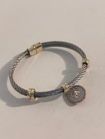 Vintage double cable letter M magnetic Bracelet Sz 7"