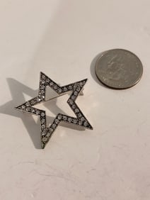Vintage Rhinestone star Brooch