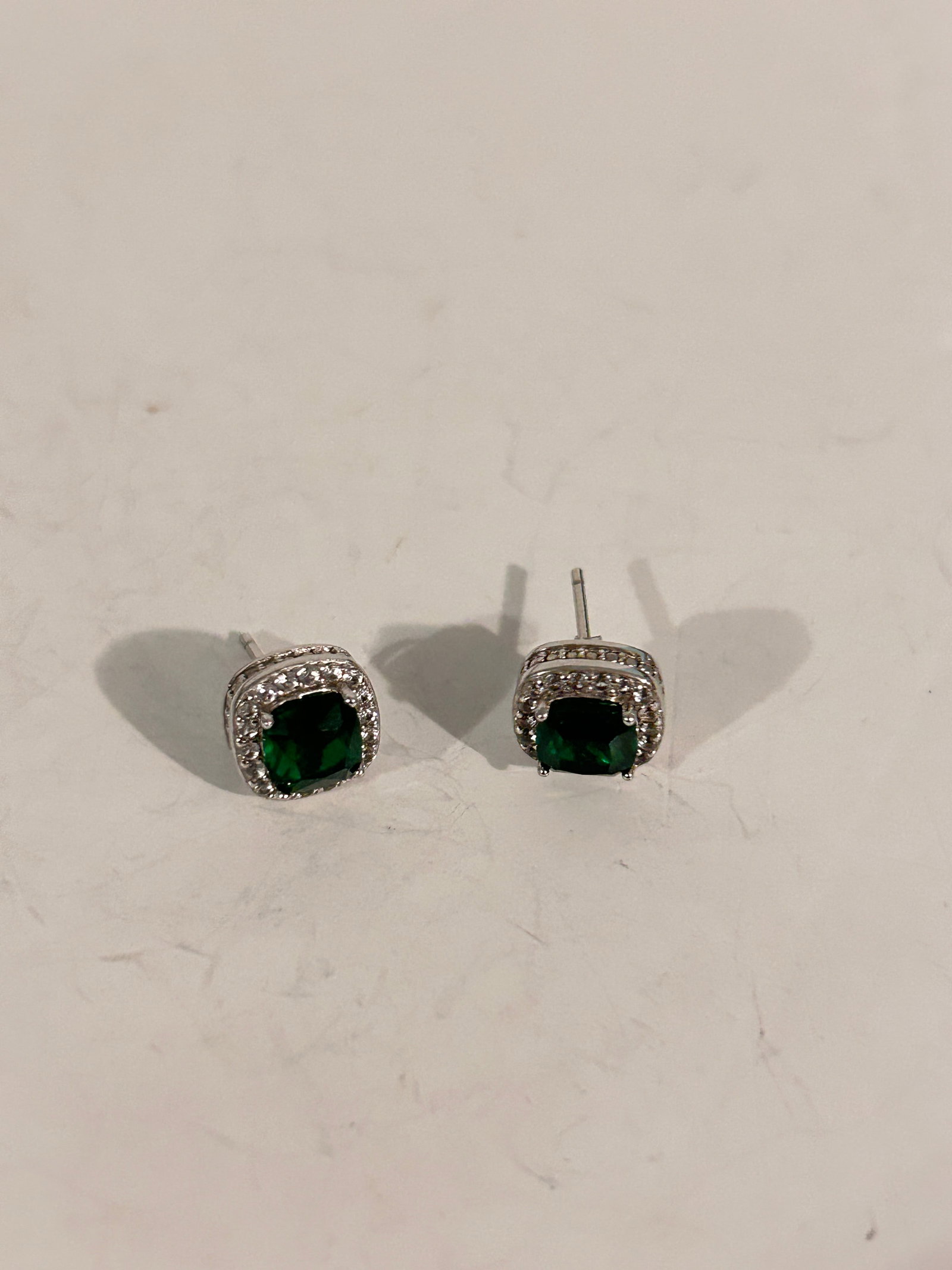 Vintage Sterling Silver green Tourmaline post Earrings: Vintage Sterling Silver green Tourmaline post Earrings Please view all photos as they are part of the description and condition of this Item, Feel free to contact me with questions or picture requests