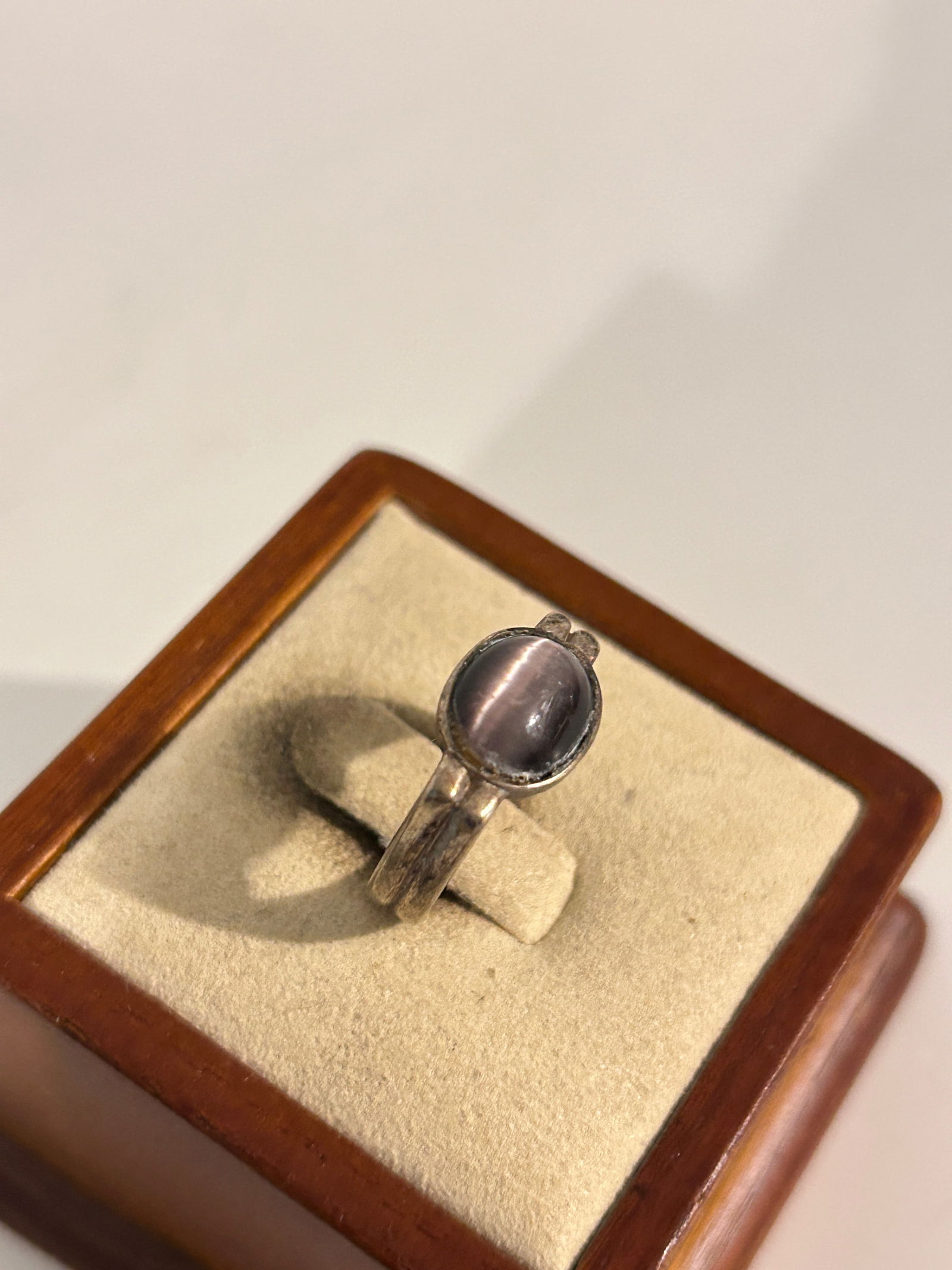 Vintage Sterling Silver tigers eye Ring Sz 4.5 (1 of 4)