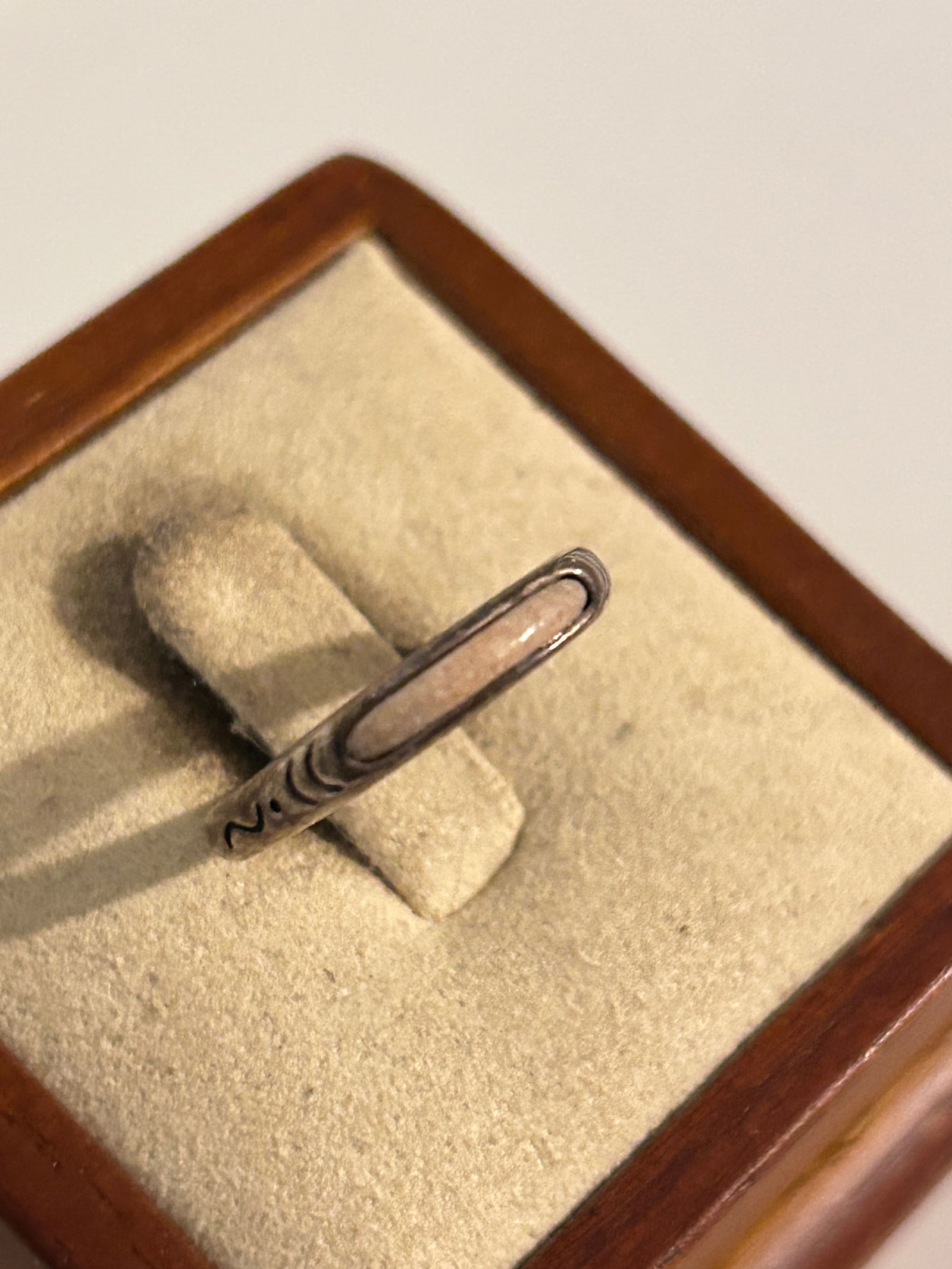 Vintage Sterling Silver pink Ring Sz 6 (1 of 5)