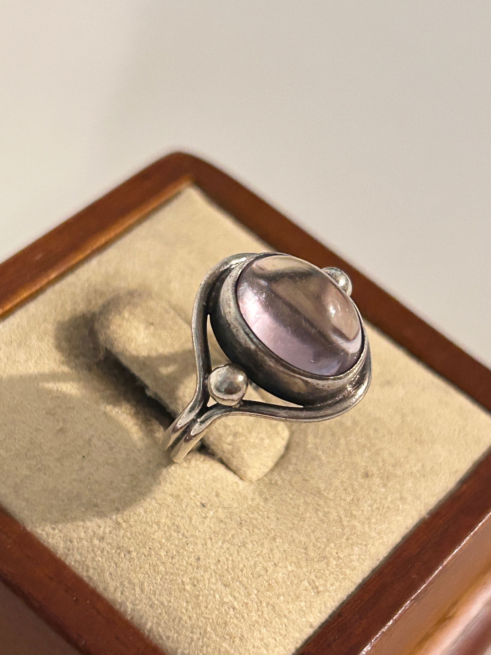 Vintage Sterling Silver Ring Sz 6 (1 of 4)