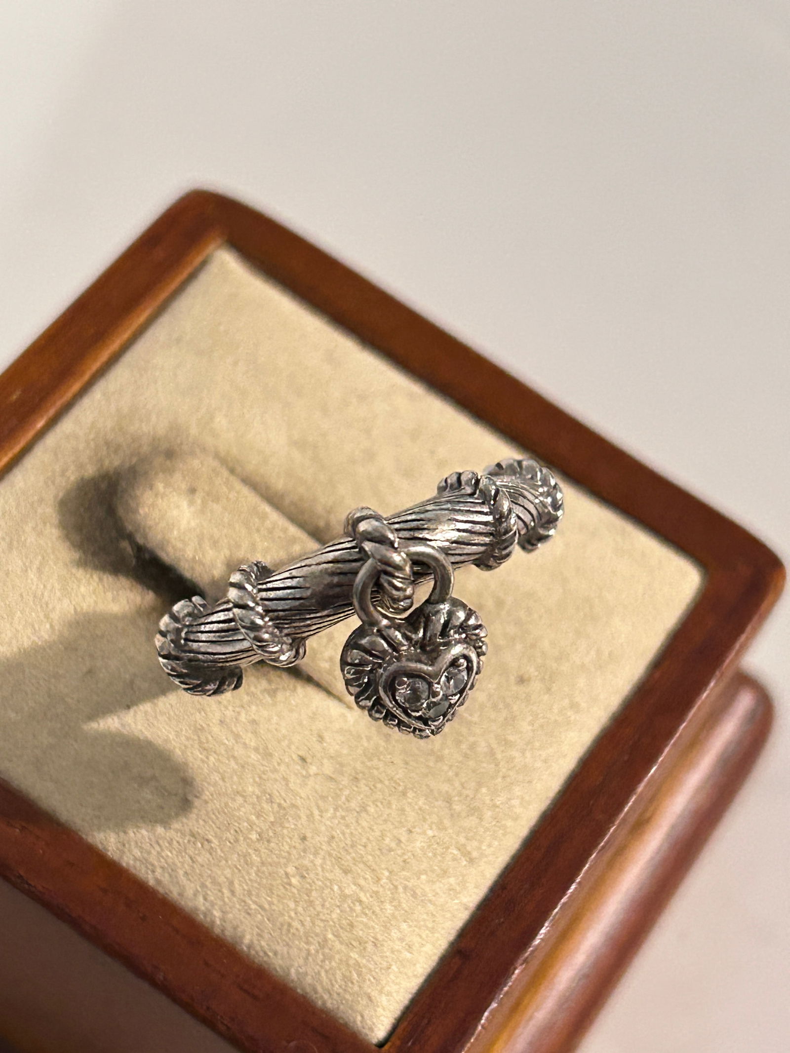 Judith Ripka 925 Sterling Silver Ring Sz 10 (1 of 5)