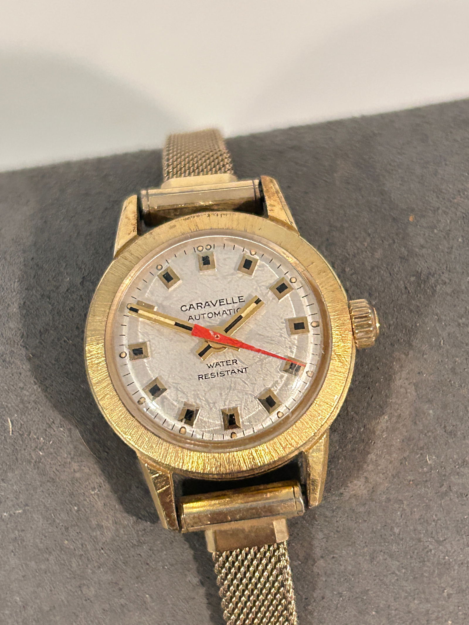 Vintage Caravelle (Bulova) automatic working watch (1 of 5)