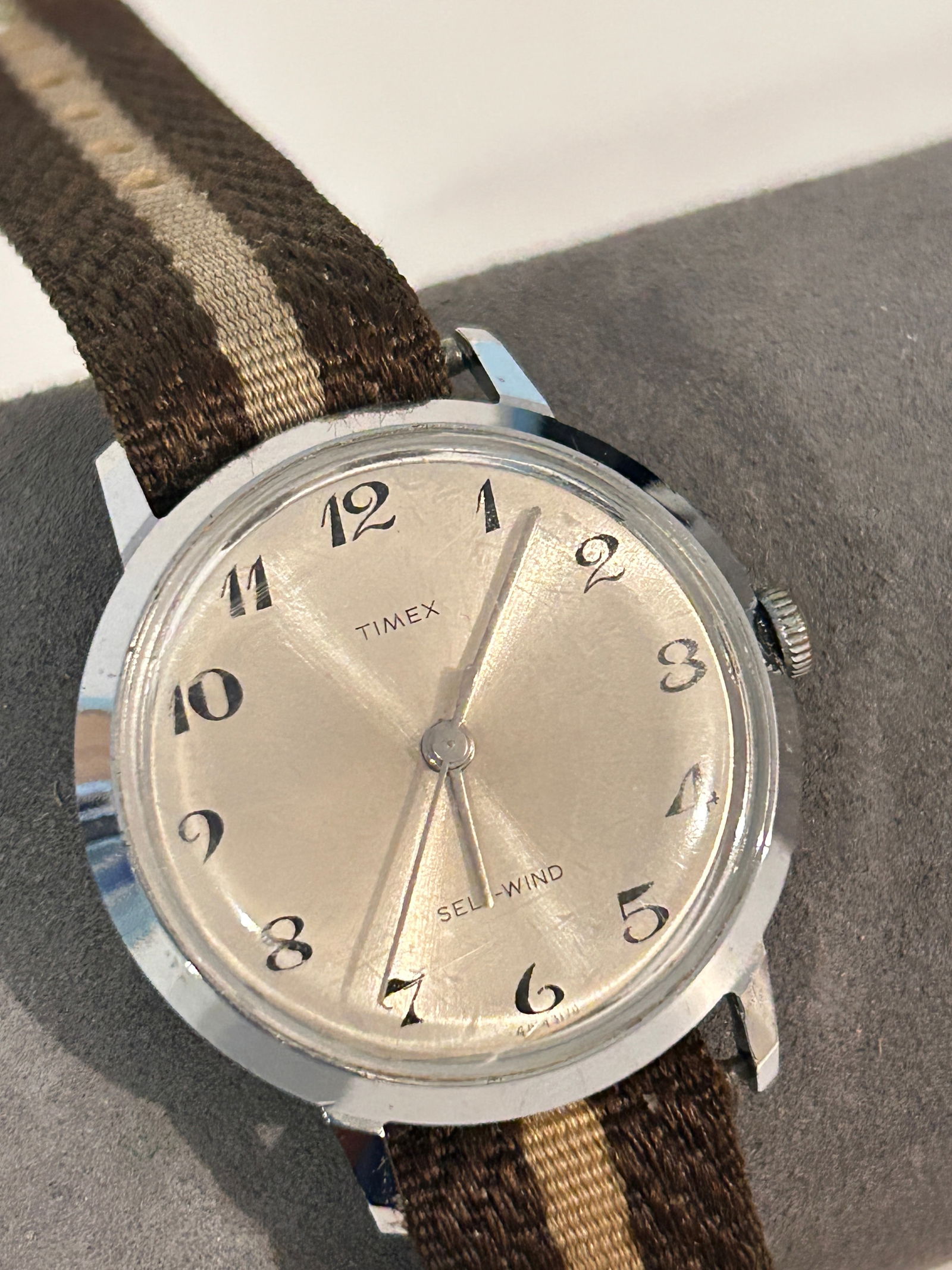 Vintage 1978-1982 TIMEX mech selfwind working Watch (1 of 6)