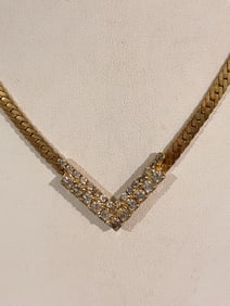 Vintage gold tone rhinestone Necklace Sz 17"