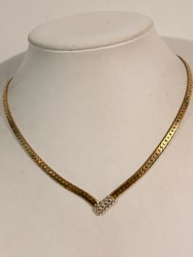 Vintage gold tone V rhinestone Necklace Sz 15"
