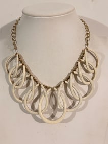 Vintage White Enamel Necklace Sz 14"