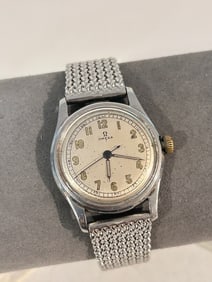 Vintage 1939-1943 Omega Military Men's 31mm Stainles working Watch inscripion on the back
