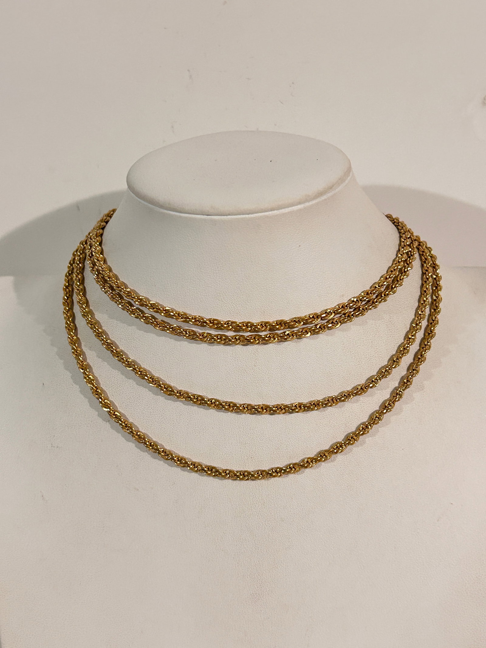 Vintage Napier gold filled rope Necklace Sz 60": Vintage Napier gold filled rope Necklace Sz 60" Please view all photos as they are part of the description and condition of this Item, Feel free to contact me with questions or picture requests! Used 