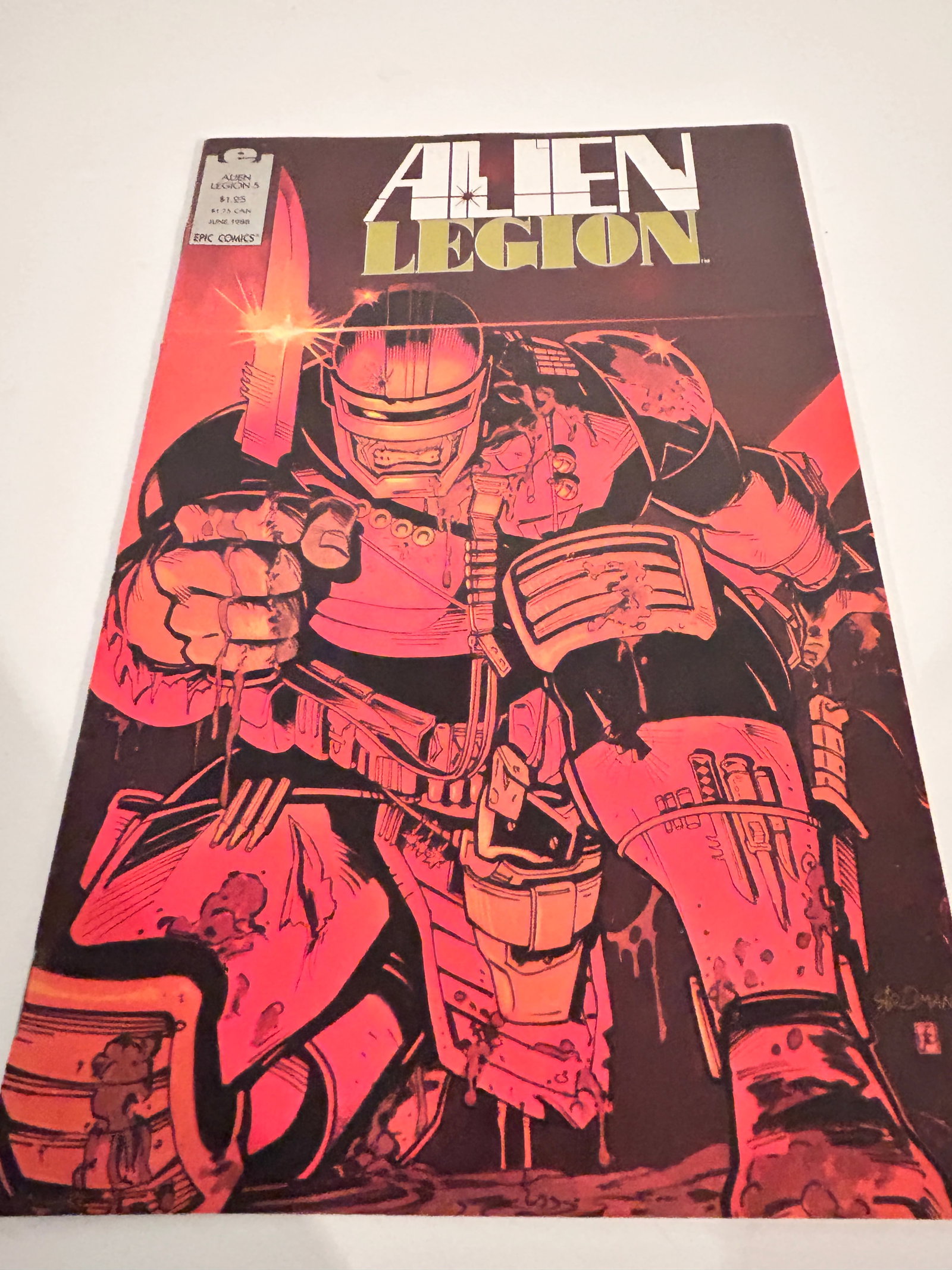 Vintage Comic Book Alien Legion # 5: Vintage Comic Book Alien Legion # 5 Please view all photos as they are part of the description and condition of this Item, Feel free to contact me with questions or picture requests! Used Item AS IS