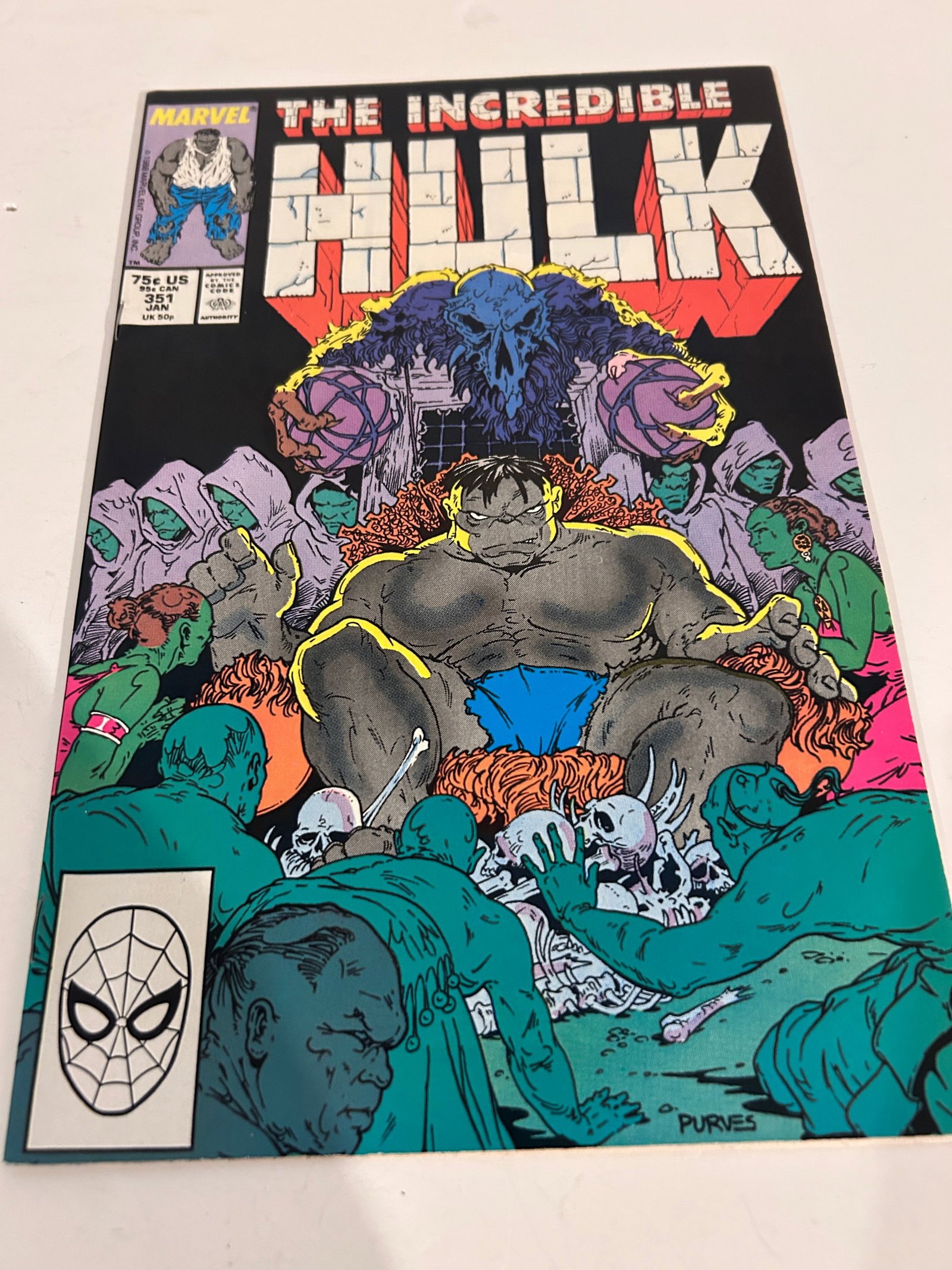 Vintage Comic Book The Incredible Hulk # 351: Vintage Comic Book The Incredible Hulk # 351 Please view all photos as they are part of the description and condition of this Item, Feel free to contact me with questions or picture requests! Used Ite