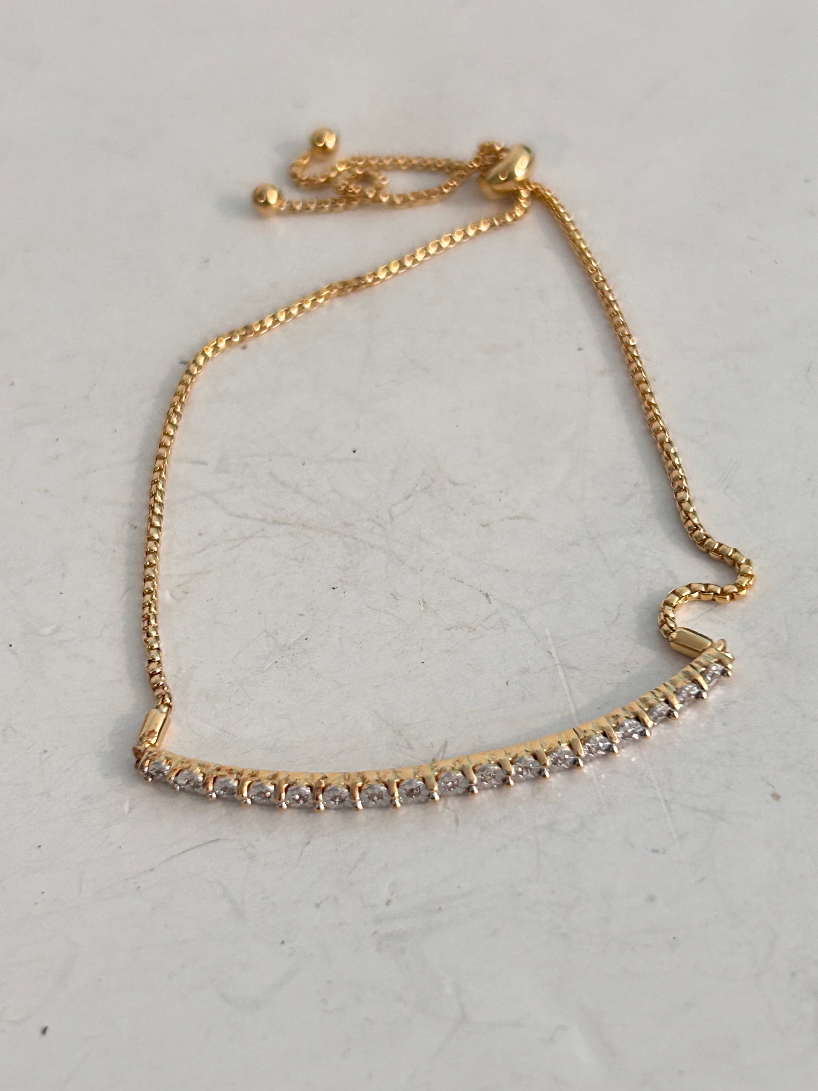 Vintage Sterling Silver Adjustable Vermeil Bracelet: Vintage Sterling Silver Adjustable Vermeil Bracelet Please view all photos as they are part of the description and condition of this Item, Feel free to contact me with questions or picture requests! U