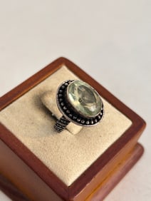 Vintage Sterling Silver Gem stone Ring Sz 8