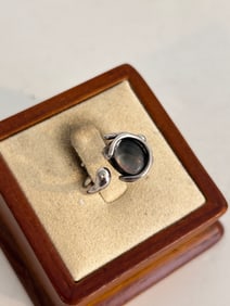 Vintage Sterling Silver Ring Sz 5