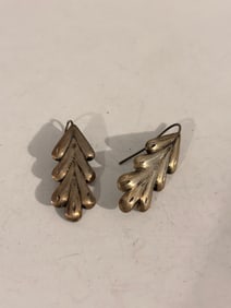 Vintage Sterling Silver leaf Earrings
