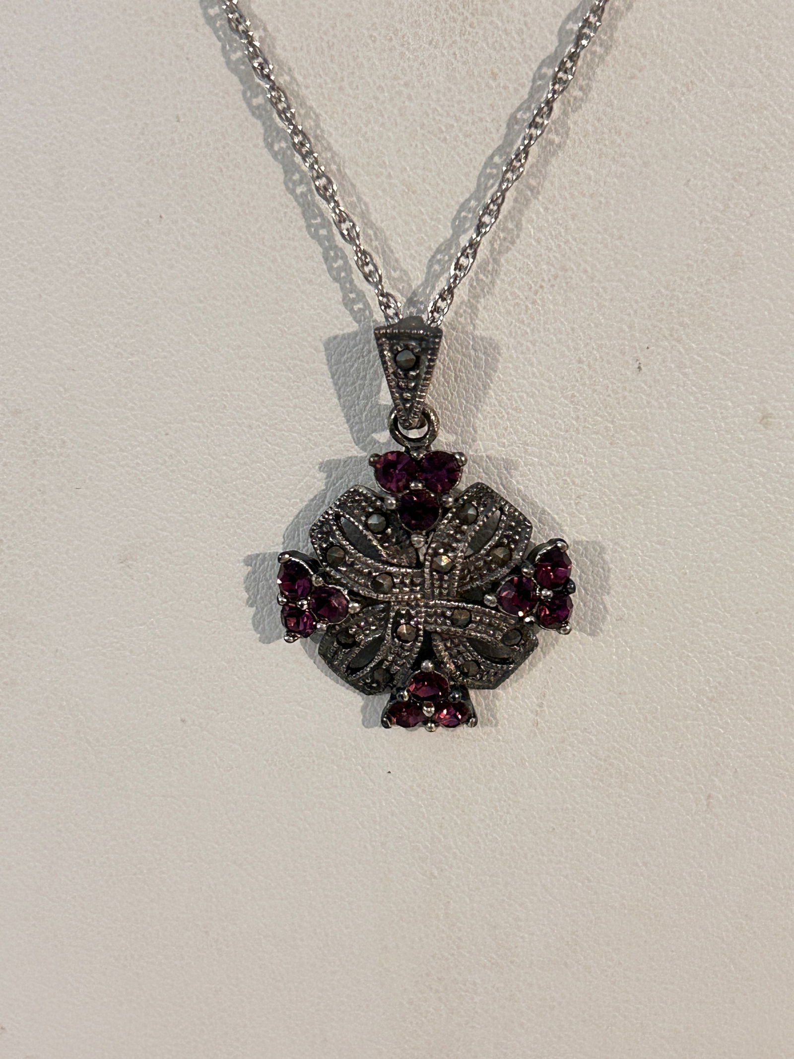 Vintage Sterling Silver Amethyst marcasite Necklace Sz 19": Vintage Sterling Silver Amethyst marcasite Necklace Sz 19" Please view all photos as they are part of the description and condition of this Item, Feel free to contact me with questions or picture requ