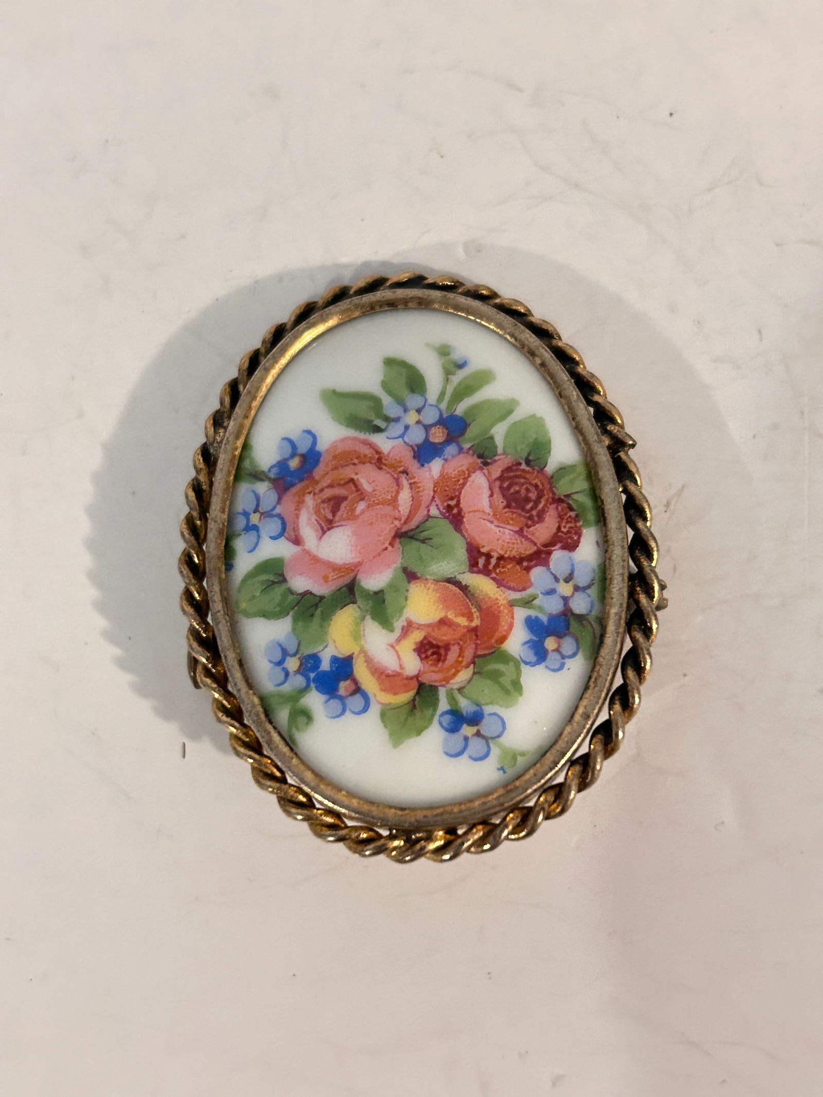Vintage Limoges Porcelain hand painted Brooch victorian era (1 of 4)
