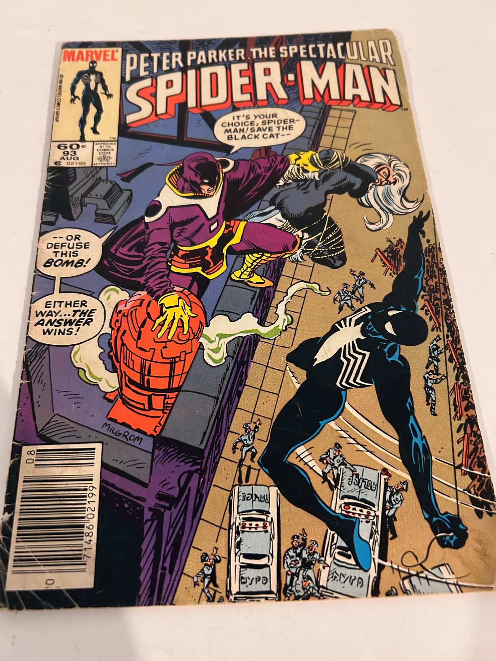 Vintage Comic Book # 93 Peter Parker the Spectacular Spider-Man: Vintage Comic Book # 93 Peter Parker the Spectacular Spider-Man Please view all photos as they are part of the description and condition of this Item, Feel free to contact me with questions or picture