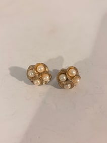 Vintage gold tone Faux Pearl Earrings