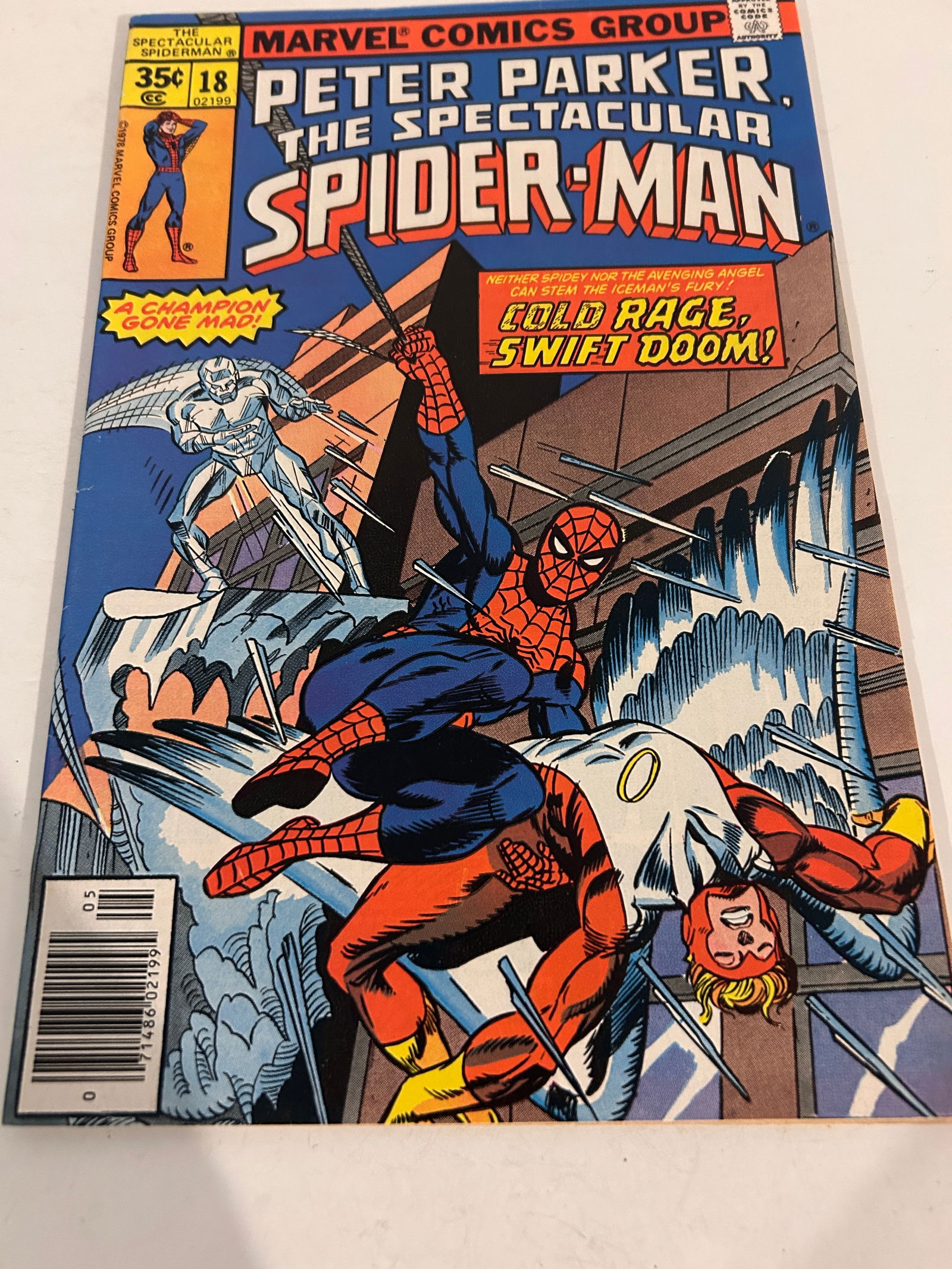 Vintage Comic Book # 18 Peter Parker the Spectacular Spider-Man (1 of 2)